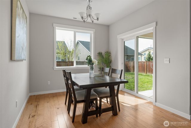 1768 E Rio Vista Avenue, Burlington, WA 98233