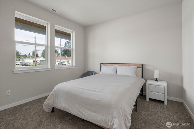 1768 E Rio Vista Avenue, Burlington, WA 98233