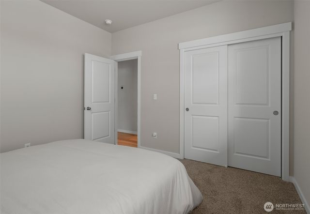 1768 E Rio Vista Avenue, Burlington, WA 98233