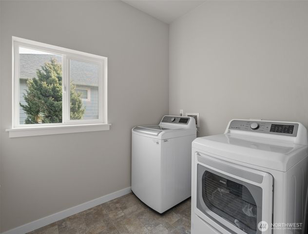 1768 E Rio Vista Avenue, Burlington, WA 98233