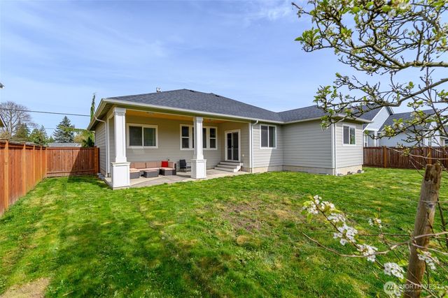 1768 E Rio Vista Avenue, Burlington, WA 98233