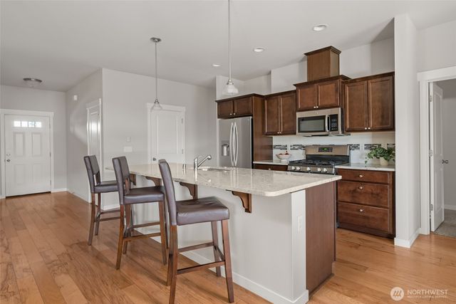 1768 E Rio Vista Avenue, Burlington, WA 98233