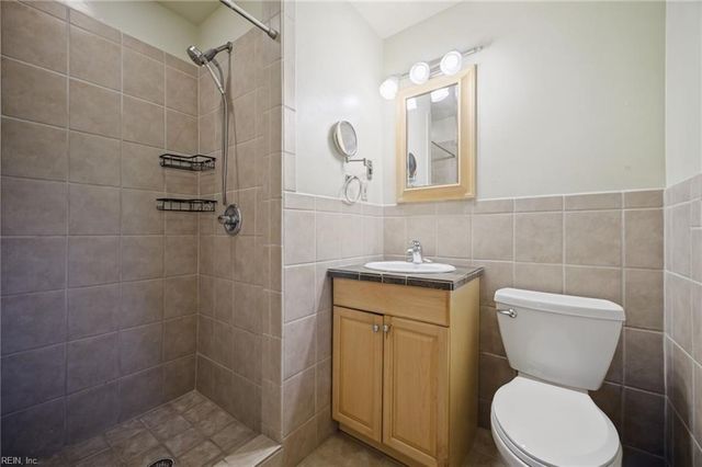 2301 Inlynnview RD, Virginia Beach, VA 23454