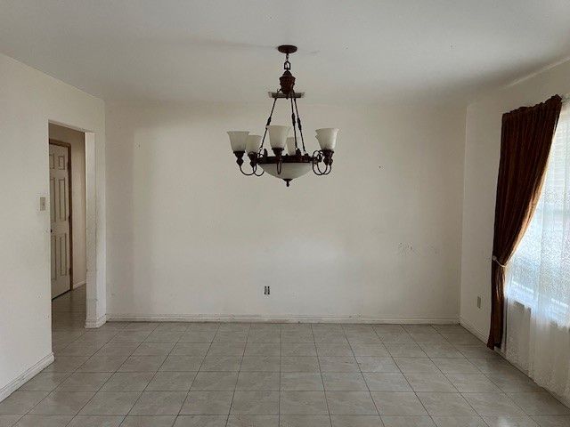 160 County Road 3052 W, Orange Grove, TX 78372