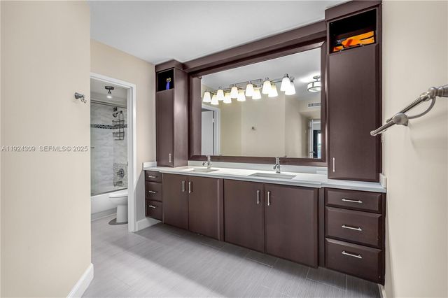 9225 Collins Ave 612, Surfside, FL 33154