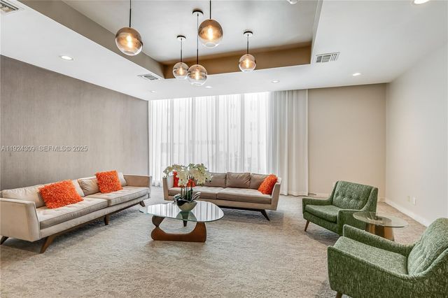 9225 Collins Ave 612, Surfside, FL 33154