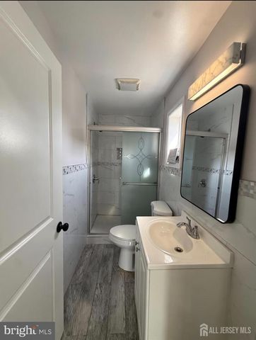 103 LOGAN LN, Bridgeport, NJ 08014