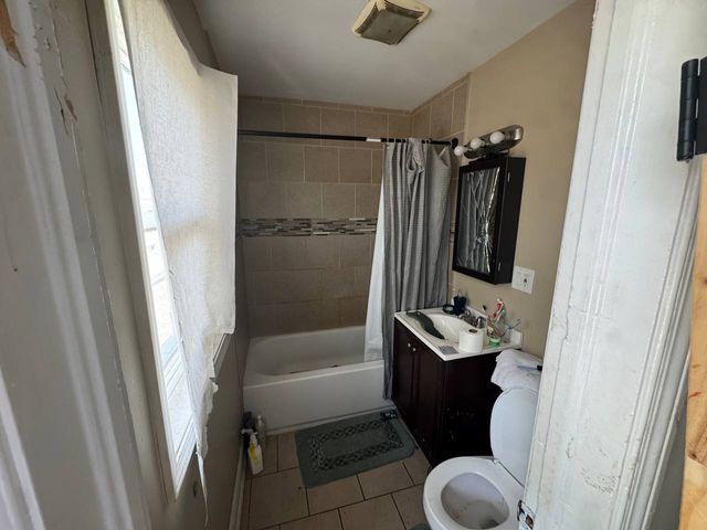 644 E 100th Place, Chicago, IL 60628