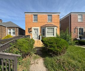 644 E 100th Place, Chicago, IL 60628