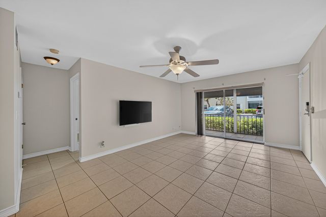 6525 Bay Club Drive Unit 2, Fort Lauderdale, FL 33308
