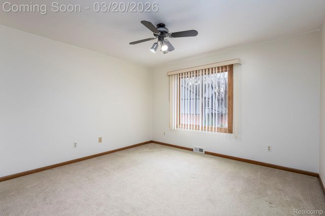 1651 Redbud Drive, Troy, MI 48098