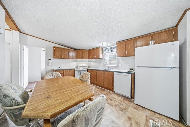 110 Marina Drive, Needles, CA 92363