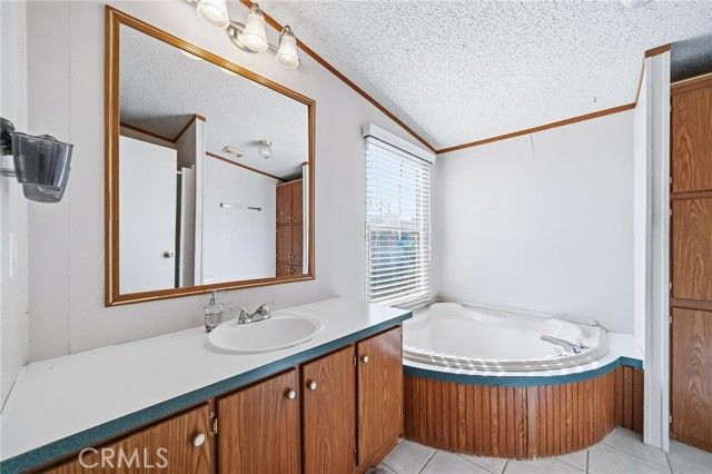 110 Marina Drive, Needles, CA 92363