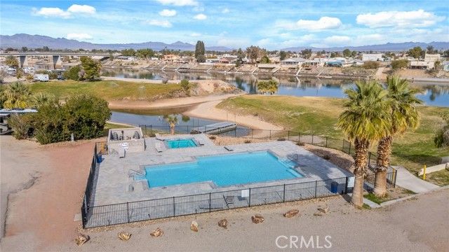 110 Marina Drive, Needles, CA 92363