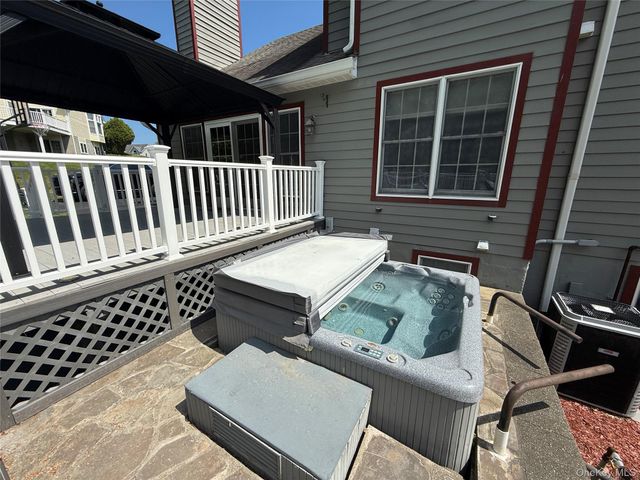 58 Hoose Boulevard, Fishkill, NY 12524