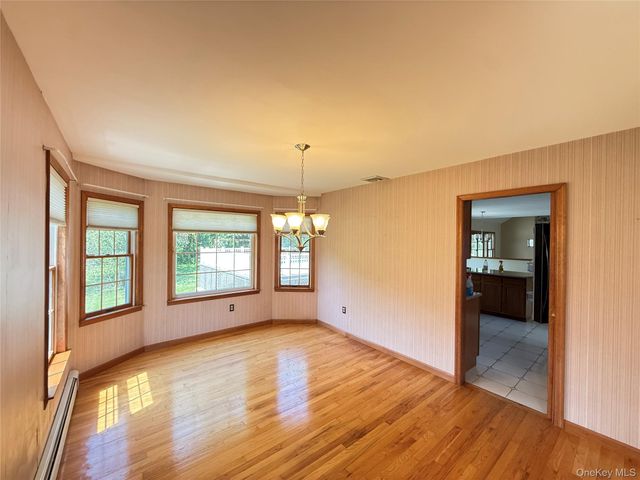 58 Hoose Boulevard, Fishkill, NY 12524