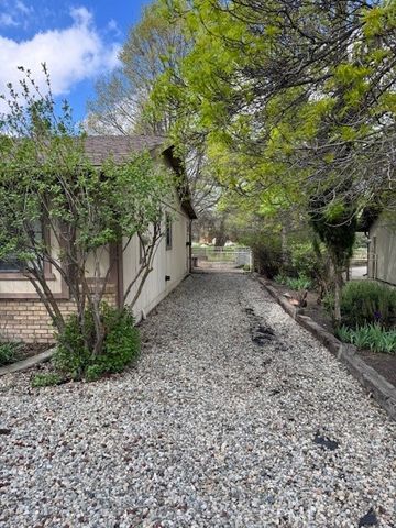 30081 Jamaica Dunes Drive, Tehachapi, CA 93561