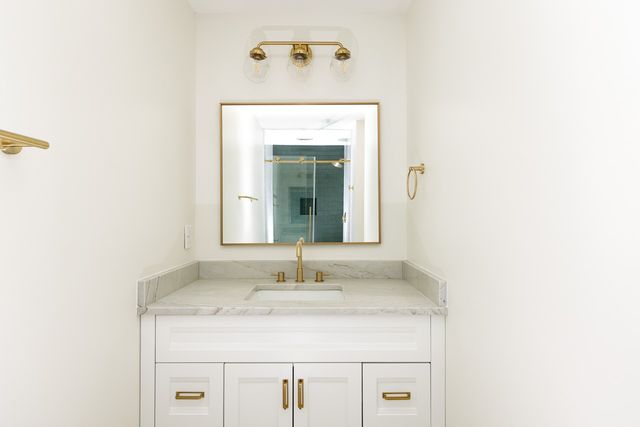 2511 Woodberry Dr, Nashville, TN 37214