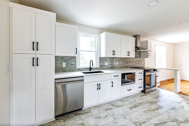 2511 Woodberry Dr, Nashville, TN 37214