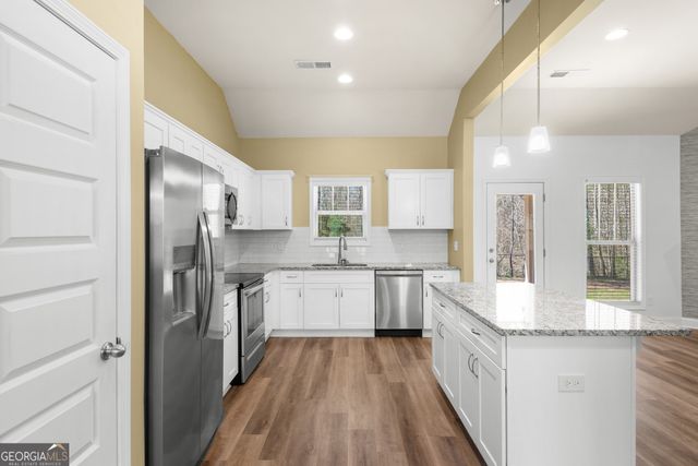 504 Wylderose Lane, Locust Grove, GA 30248