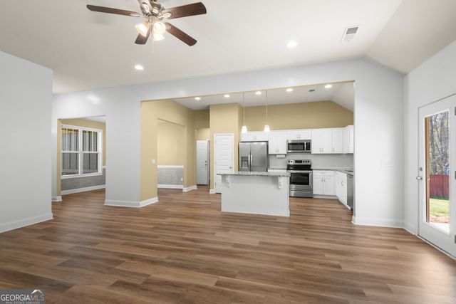 504 Wylderose Lane, Locust Grove, GA 30248