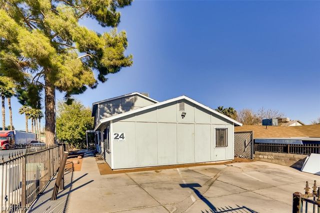 24 Rose Circle A, North Las Vegas, NV 89030