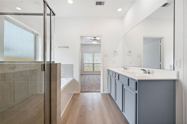 3731 Lion Creek Court, Rosenberg, TX 77469