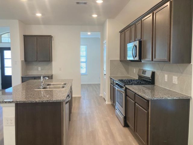 3731 Lion Creek Court, Rosenberg, TX 77469