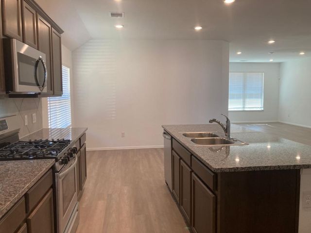 3731 Lion Creek Court, Rosenberg, TX 77469