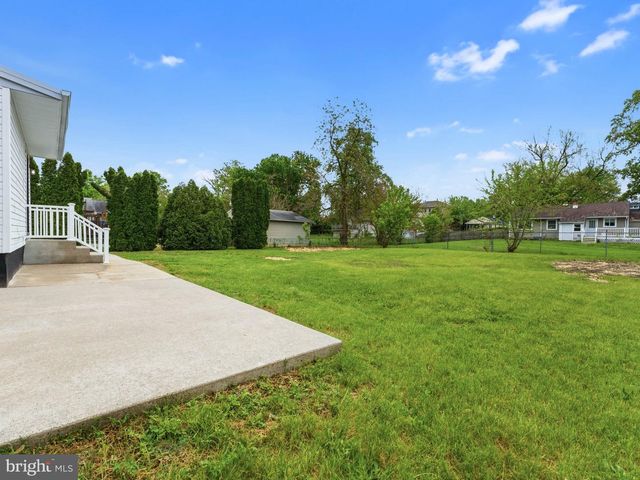 130 W MONROE AVE, Magnolia, NJ 08049