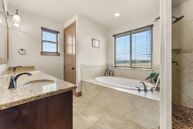 209 Stonehouse DR, Liberty Hill, TX 78642