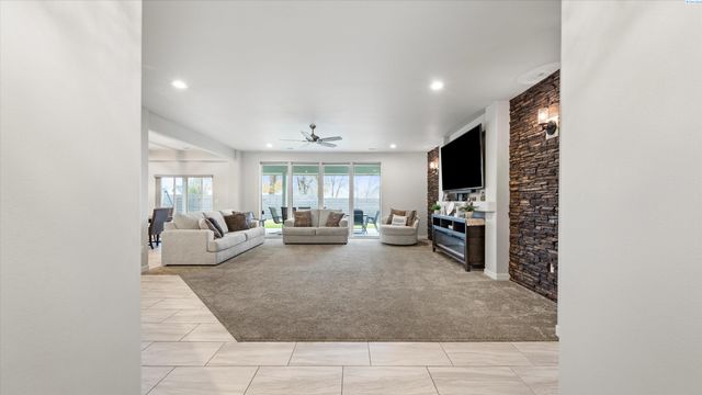 3149 Road 71st Pl., Pasco, WA 99301