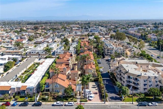 16912 Sims Lane 103, Huntington Beach, CA 92649