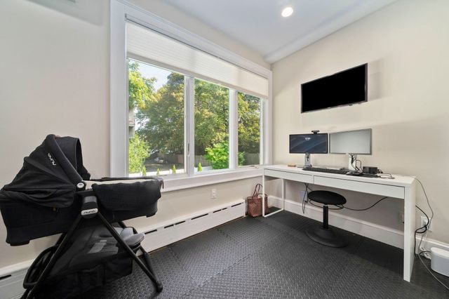 44 Wellsmere 1, Boston, MA 02131