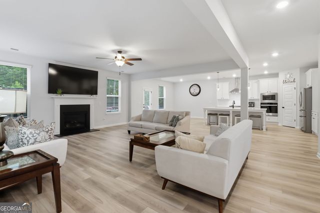 301 Delta Drive, Mcdonough, GA 30252