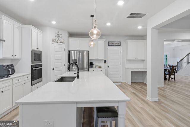 301 Delta Drive, Mcdonough, GA 30252