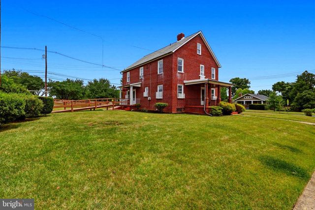 1401 N MARKET ST, Frederick, MD 21701