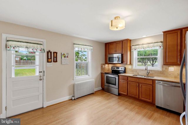 1401 N MARKET ST, Frederick, MD 21701