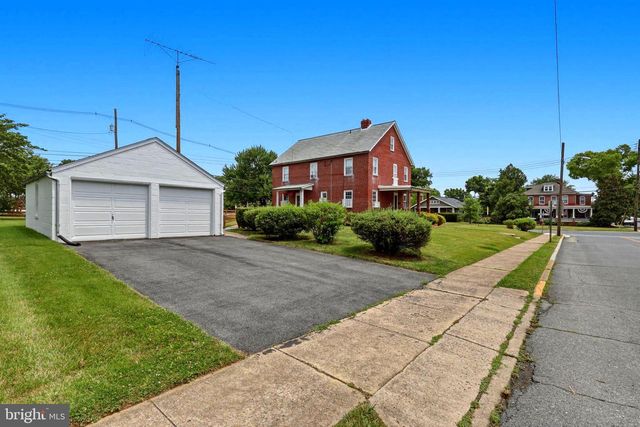 1401 N MARKET ST, Frederick, MD 21701