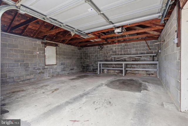 1401 N MARKET ST, Frederick, MD 21701