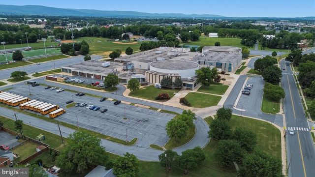 1401 N MARKET ST, Frederick, MD 21701