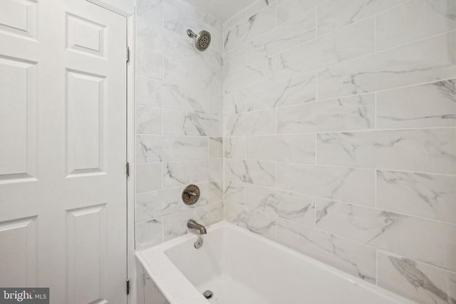 807 SYLVAN ST, Camden, NJ 08104