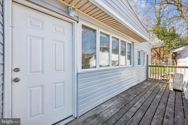 807 SYLVAN ST, Camden, NJ 08104