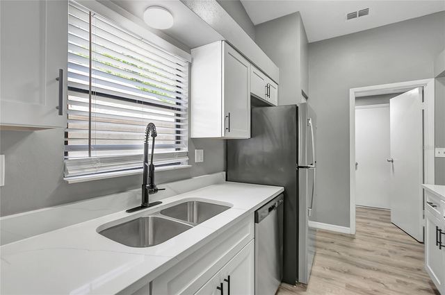 11333 MAYBROOK AVENUE, Riverview, FL 33569