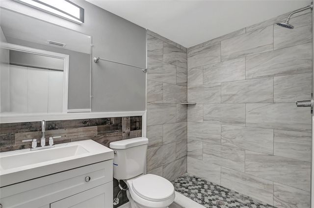 11333 MAYBROOK AVENUE, Riverview, FL 33569