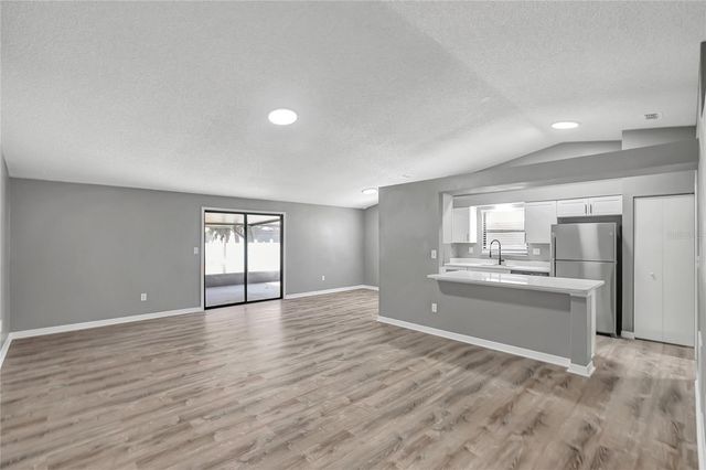 11333 MAYBROOK AVENUE, Riverview, FL 33569
