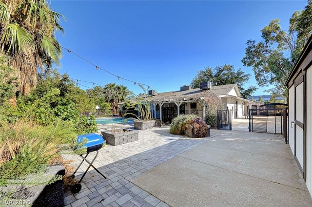 3310 West Mardon Avenue, Las Vegas, NV 89139