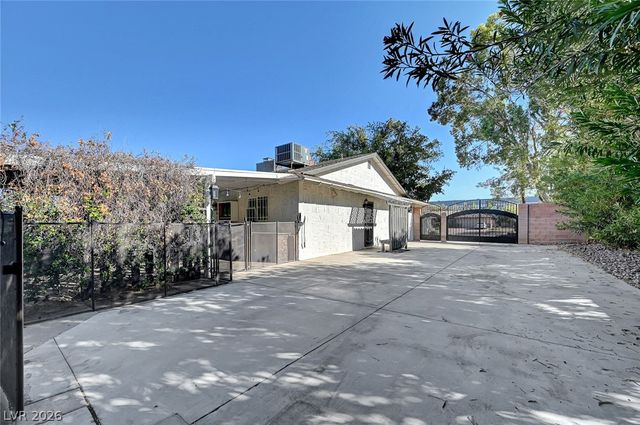 3310 West Mardon Avenue, Las Vegas, NV 89139