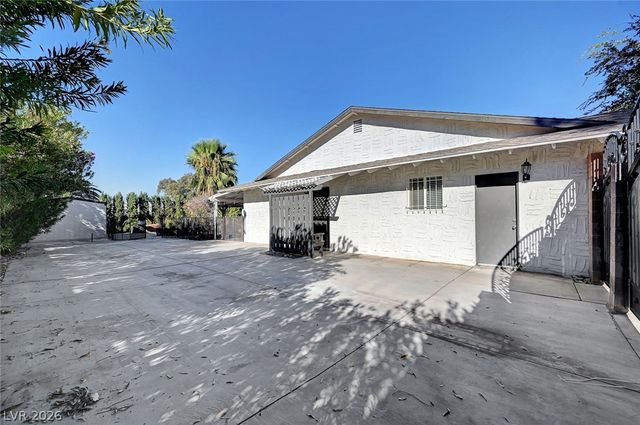 3310 West Mardon Avenue, Las Vegas, NV 89139