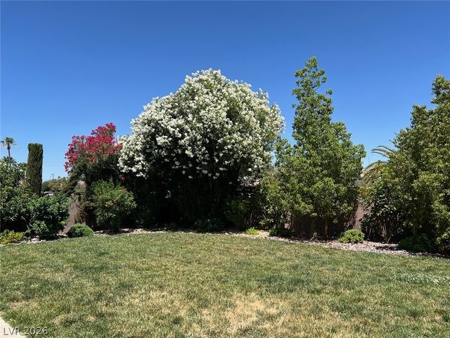 3310 West Mardon Avenue, Las Vegas, NV 89139
